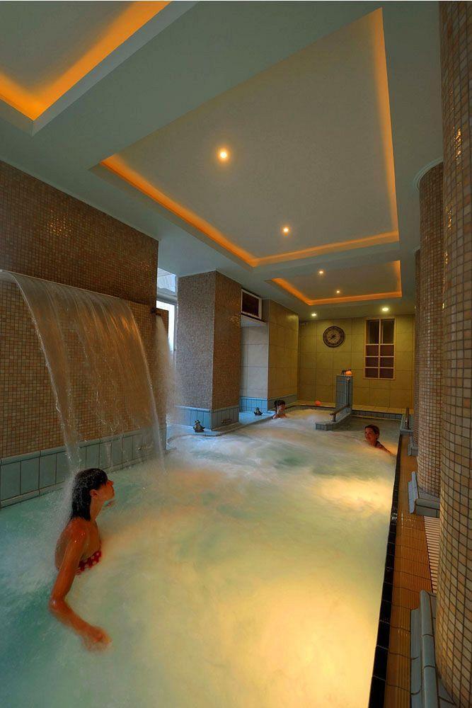 Kentrikon Hotel & Spa Loutra Edipsou  Eksteriør billede